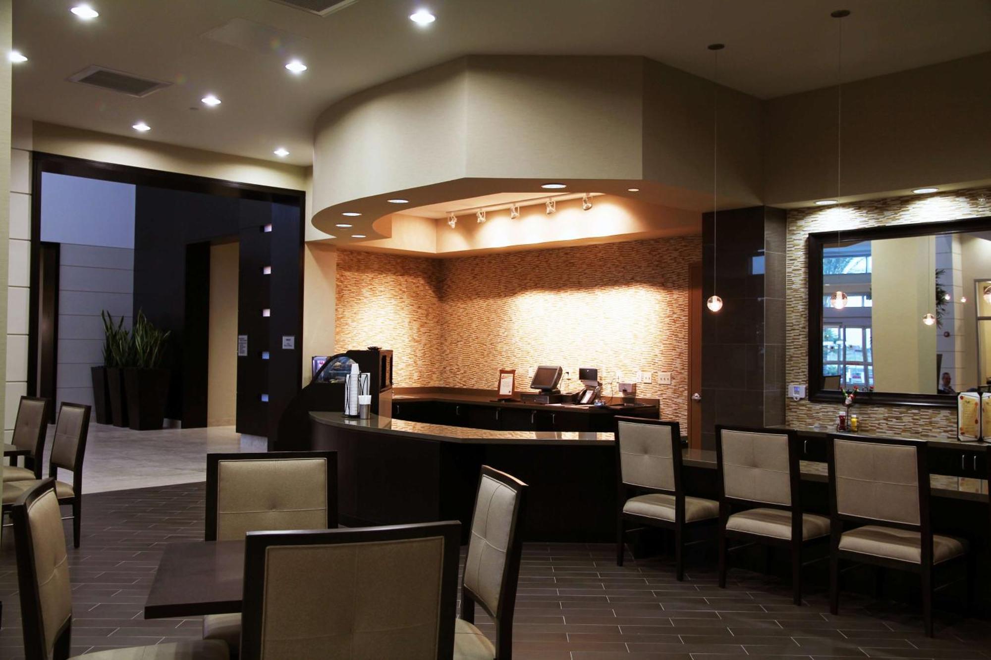 Embassy Suites Ontario - Airport Restaurant photo